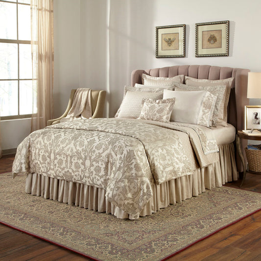 Anastasia Quilted Coverlet | Luxury Italian Sateen